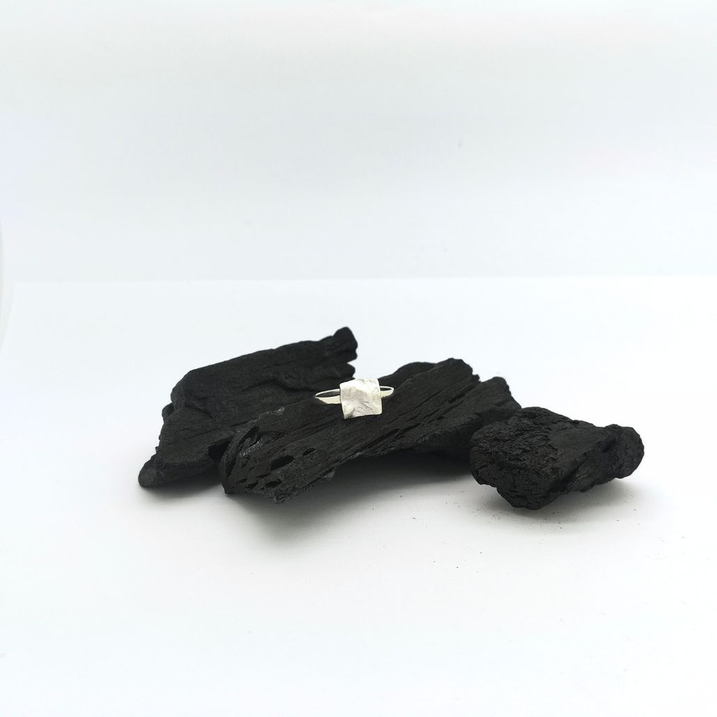 Froissée - Bague petit rectangle