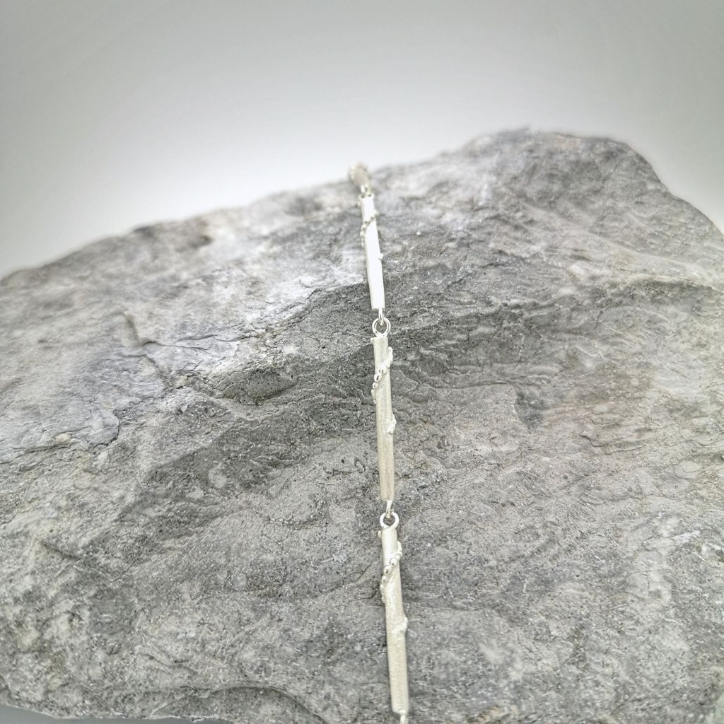 Spoortje waanzin - Gelede armband